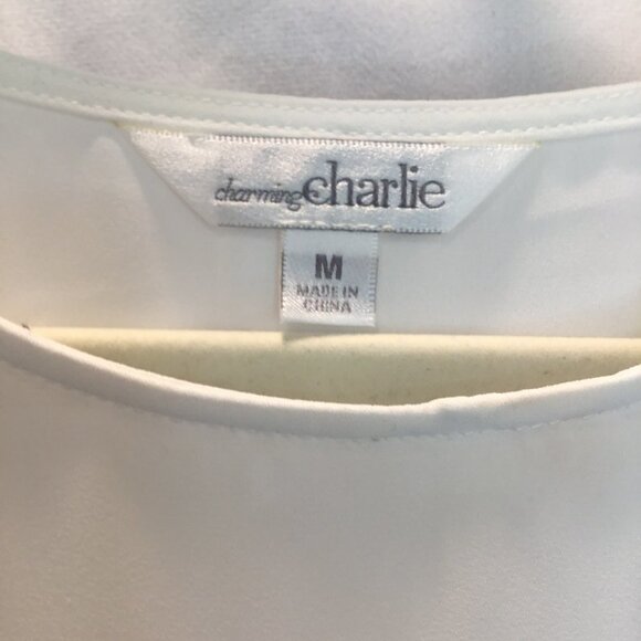 Charming Charlie Blouse Back Wrap Closure White Embroidered Lace Trimmed Medium - Picture 9 of 9